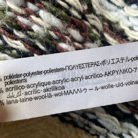 Zara Cozy Cream Chunky Cable Knit Oversized Semi-Cropped Sweater (Size: Medium) - Picture 14 of 15